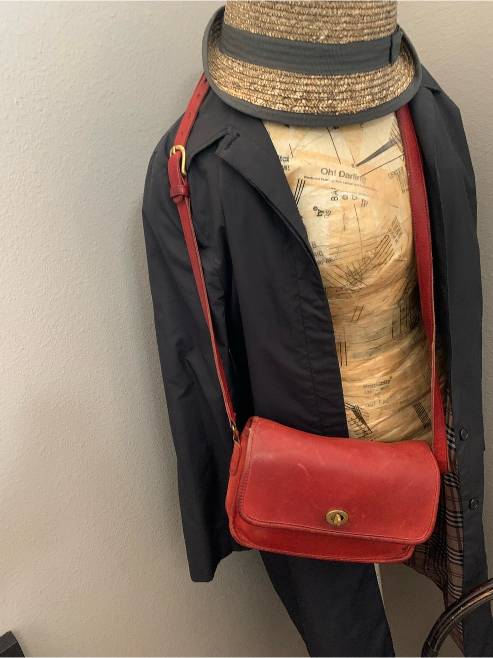 Rare vintage Coach Red Leather Crossbody  Bag with Turn-Lock